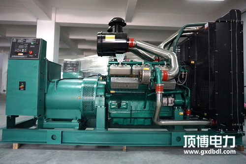 350KW上海乾能柴油發電機組
