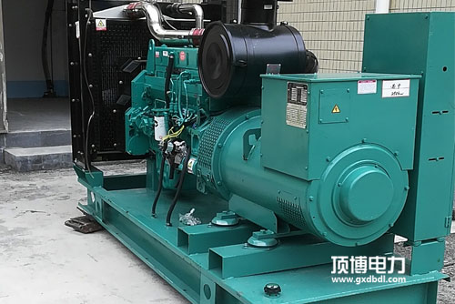 潤滑油可以混淆使用嗎，柴油機(jī)用的與汽油機(jī)有什么不同？