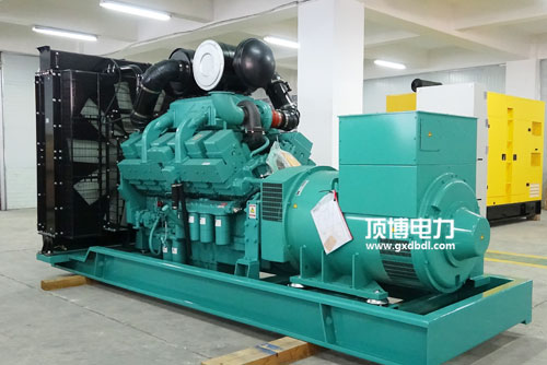 發電機